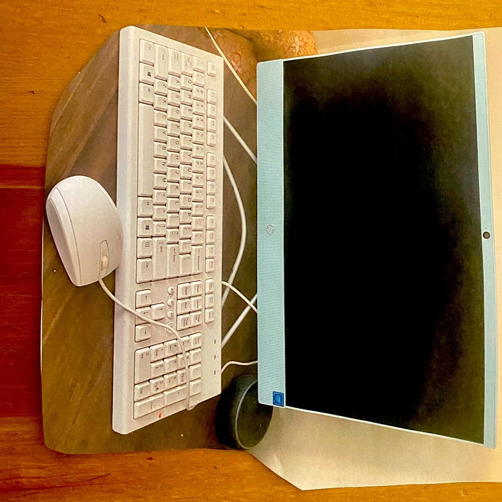 HP 21 all in one PC intel pentium silver J5040 quad core processor